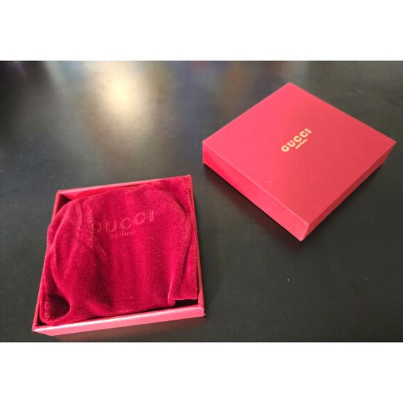 Gucci gold monogram compact mirror cosmetic - Picture 7 of 8